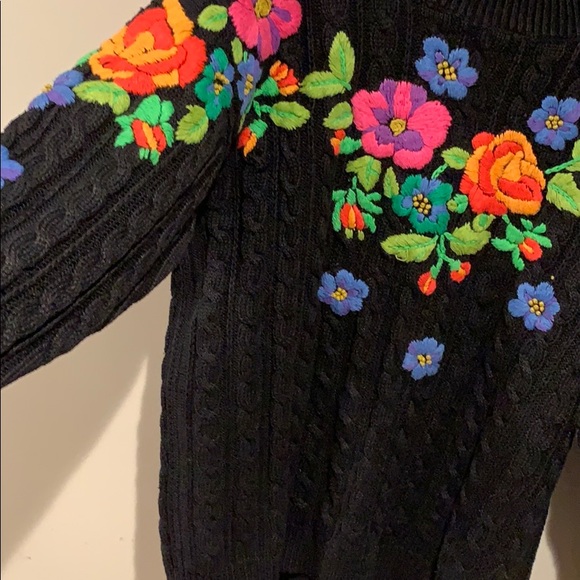 Floral embroidered sweater, spring, knit, flowers, vintage, fishermen, retro - Picture 7 of 8